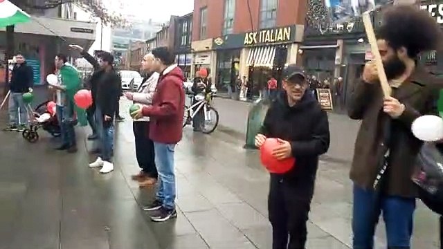 Protests for Iranian human rights form human chain through Sheffield city centre
