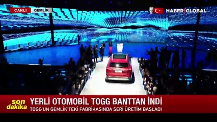 Togg fabrikasındaki ilk araç banttan indi...  Erdoğan, sürücü koltuğunda geçti