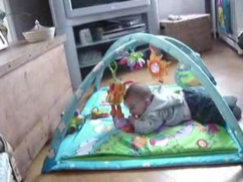 Tapis d'éveil gourmand