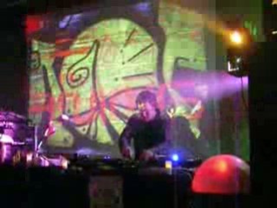 liv attack 2/The octopus