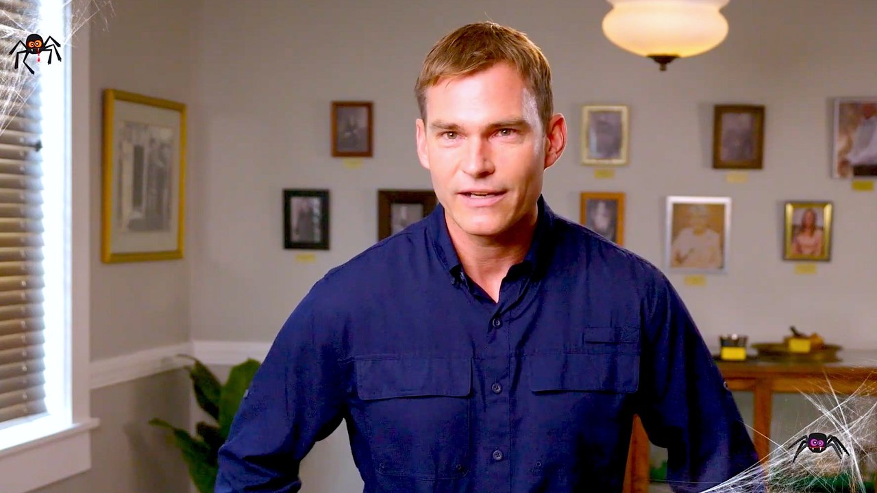 Why Seann William Scott and the Cast of FOX’s Welcome to Flatch Love Halloween