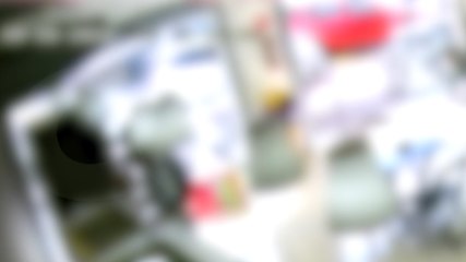 Câmera flagra alunos de Colégio Estadual furtando sorvete no Centro