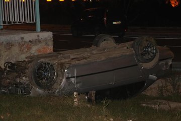 Takla atan otomobilin sürücüsü yaralandı