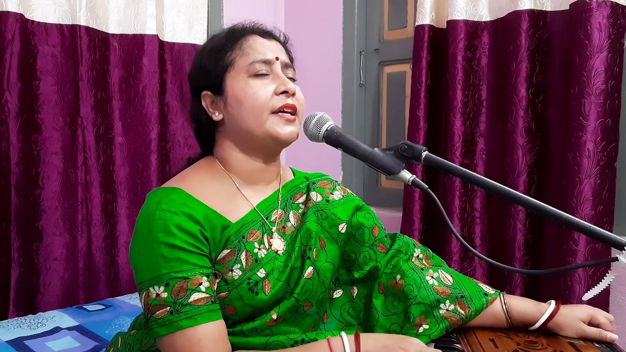 তুমি সুন্দর তাই চেয়ে থাকি প্রিয় সে কি মোর অপরাধ