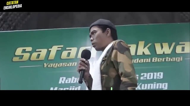 Viral Pesulap Merah, Ini Tanggapan UAS Orang Yang Datang Ke Dukun Santet Ustadz Abdul Somad, Lc., MA