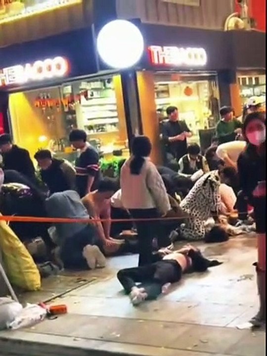 Tragedi hallowen di seoul