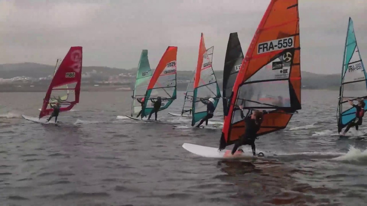 Fédération Française de Voile 2022 - FFVoile / CFXGlisse Slalom 2022  Des départs sans y arriver !