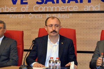 BAKAN MUŞ, BİNGÖL'DE ESNAF VE İŞ ADAMLARIYLA BİR ARAYA GELDİ