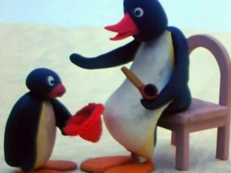 Pingu S01E15 pingu builds an igloo