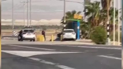 İsrail askerlerini "araçla ezmeye çalıştığı" iddia edilen Filistinli öldürüldü (2)