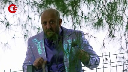 Leyla ile Mecnun’da “çıkar telefonunu” göndermesi