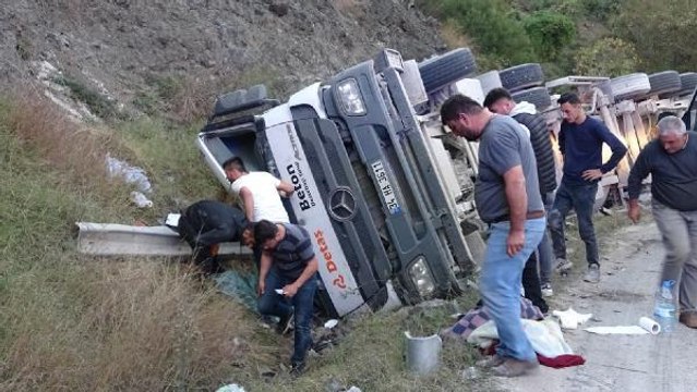 TIR DEVRİLDİ, 4 YAŞINDAKİ ZEYNEP'İN AYAK PARMAĞI KOPTU