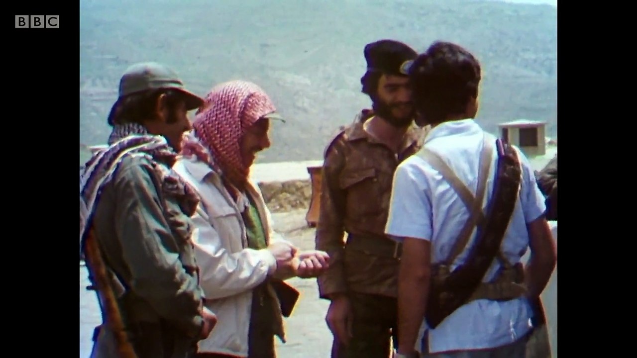 Can't Get You Out of My Head - Se1 - Ep02 - Shooting and F..king Are the Same Thing HD Watch HD Deutsch