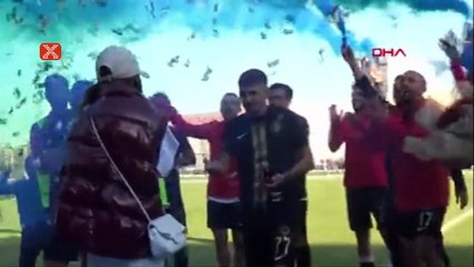 Maçtan sonra evlilik teklifi