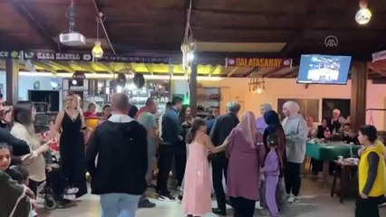 Down sendromlu Songül Çam için düğün töreni düzenlendi