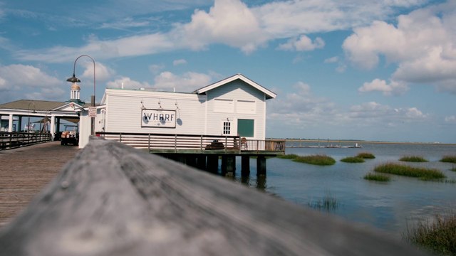 The Historic District of Jekyll Island, Georgia / Walking Tour of Pier Street Shops VLOG