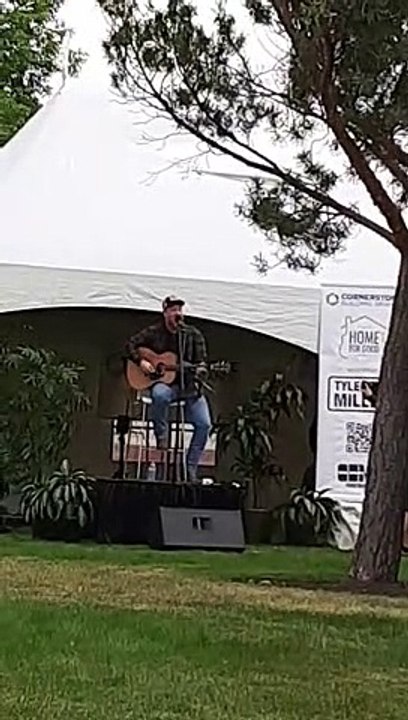 Tyler Joe Miller, Canadian Singer and Writer ! Stag Show Clips ! Trading Canadian Singer !