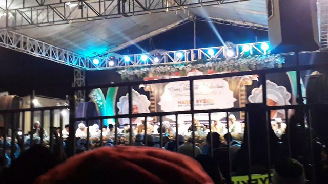 SHOLAWAT BERSAMA HABIB SYECH BIN ABDUL QODIR ASSEGAF