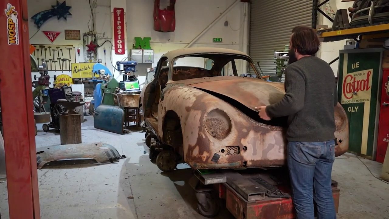Porsche 356 Restoration on Celette Bench - Chop Chop
