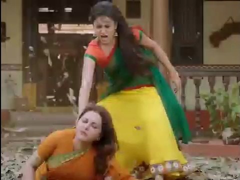 bhoot ne Kiya ladki ko apne vash me | ghost attack a girl #ghost #bhoot #viral