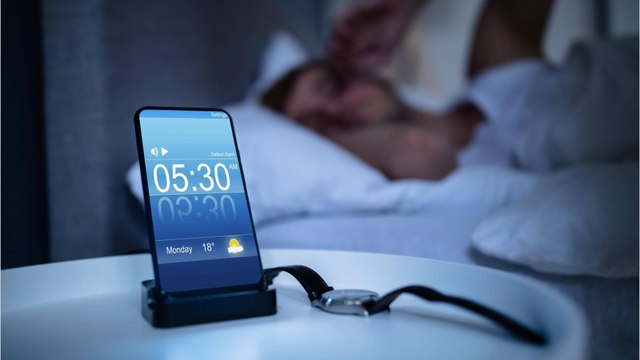 Snoozing your alarm can have negative impact on your health