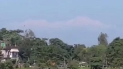 হঠাৎ আকাশে ভেসে উঠলো কাঞ্চনজঙ্ঘা !