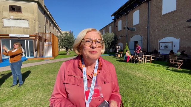 Un barcone per il trasporto clandestino di migranti diventa presidio di legalità