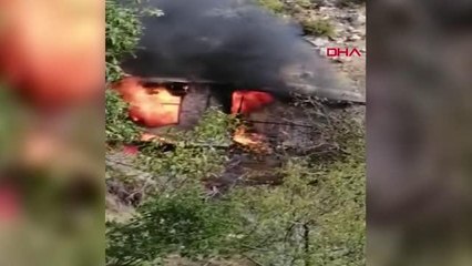 TEK KATLI EV KÜL OLDU