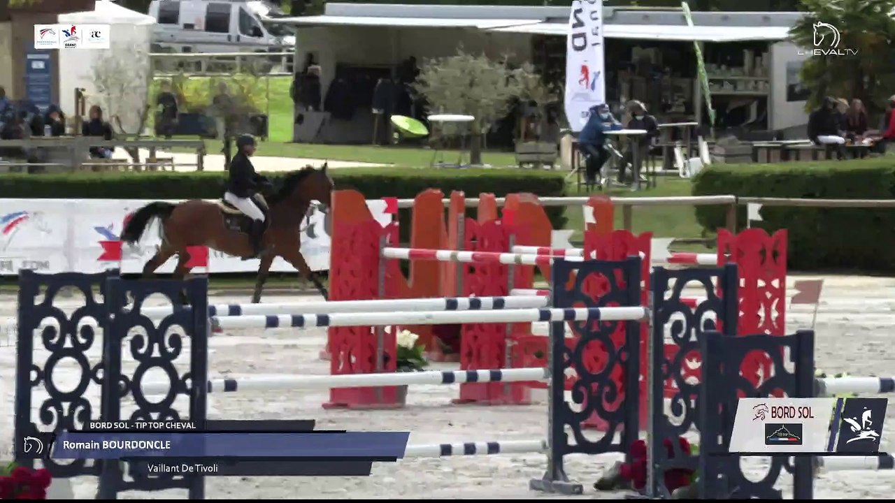 Grand National FFE - AC Print - CSO | Tours Pernay (FRA) | Romain BOURDONCLE | VAILLANT DE TIVOLI