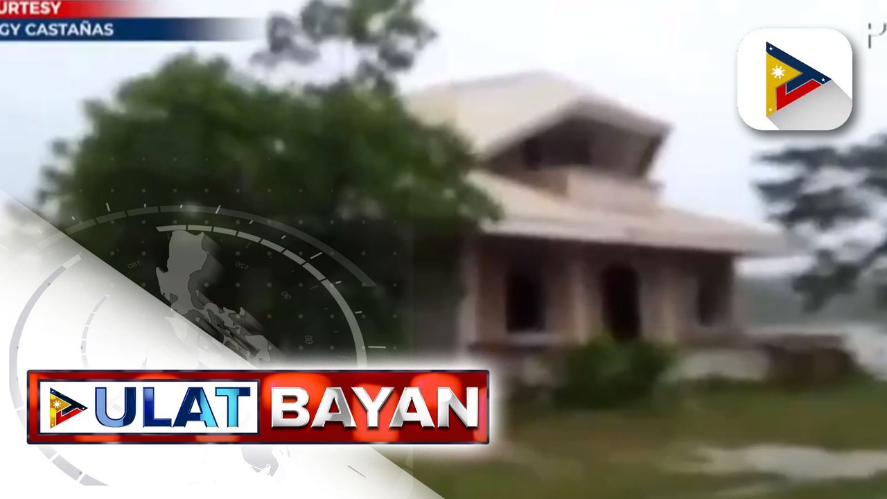 Bahay sa Sariaya, Quezon, bumagsak matapos umapaw ang ilog sa malapit na lugar