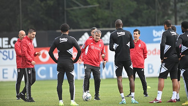 Beşiktaş derbi hazırlıklarına başladı