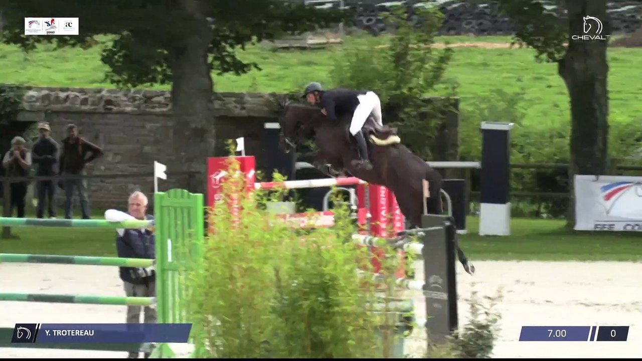 Grand National FFE - AC Print - CSO | Auvers (FRA) | Youri TROTEREAU | CARINA EDA