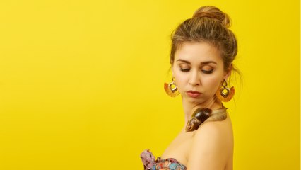 Haarige, 99 Millionen Jahre alte Schnecke in Bernstein gefunden