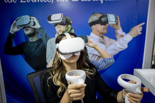 İlk Evim, İlk İş Yerim ile İlk Evim Arsa projelerinin tanıtım tırı Antalya'ya geldi