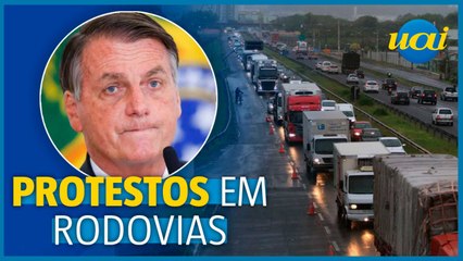 Apoiadores de Bolsonaro fecham rodovias pelo Brasil