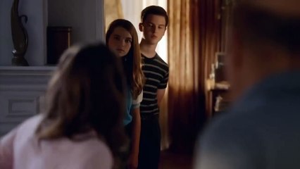 Young Sheldon S06E06 An Ugly Car, an Affair and Some Kickass Football