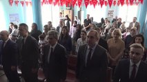 Tahran Türk İlköğretim Okulu'nda Cumhuriyet Bayramı kutlaması