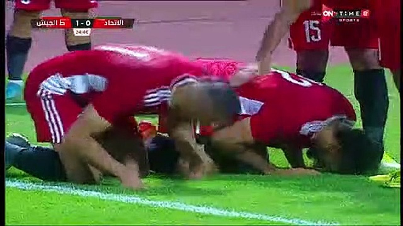 هدف كريم طارق