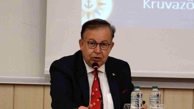 Doç. Dr. Cihat Yaycı: Yunanistan'ın karasularını 1 mil arttırmasına izin vermemeliyiz