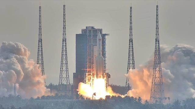 Çin, Uzay İstasyonu Tamamlanmaya Yaklaşırken Laboratuvar Modülü Mengtian'ı Uzaya Fırlattı