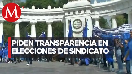Marchan miembros del sindicato de la Sedema en Avenida Juárez