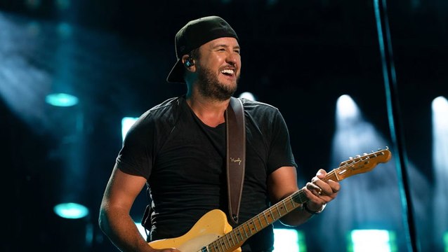 Luke Bryan Defends Welcoming Governor Ron DeSantis Onstage at Florida Concert | THR News
