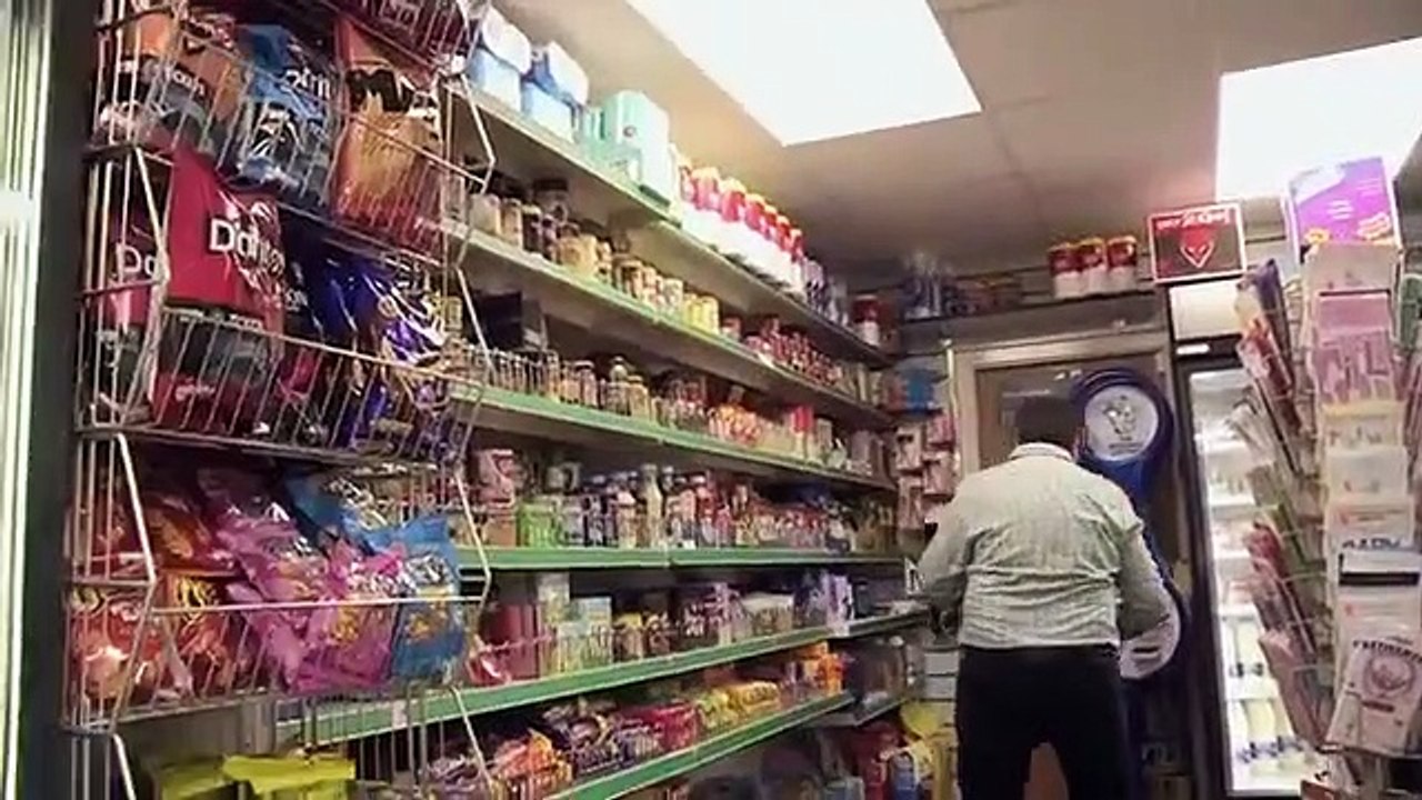 Caught Red Handed - Se4 - Ep02 HD Watch HD Deutsch