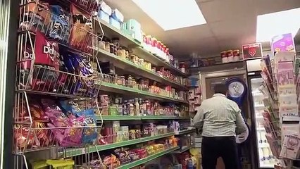 Caught Red Handed - Se4 - Ep02 HD Watch HD Deutsch