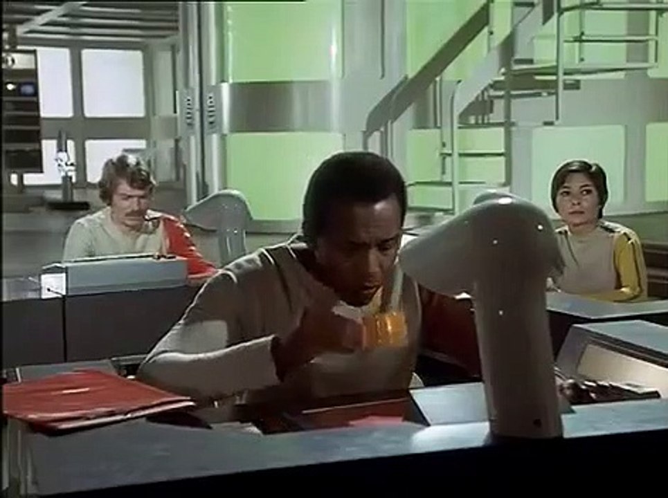 Space - 1999 - Se1 - Ep05 HD Watch HD Deutsch