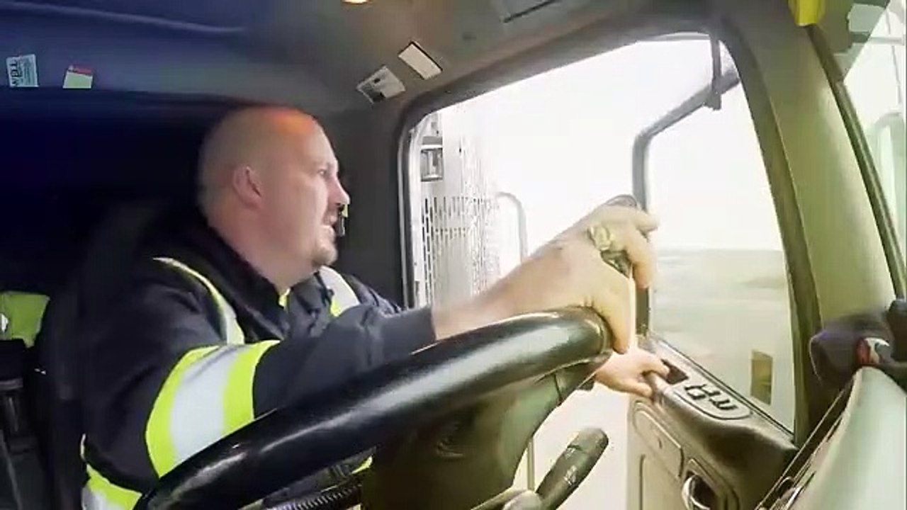 Heavy Rescue - 401 - Se2 - Ep02 - This Is Chaos HD Watch HD Deutsch