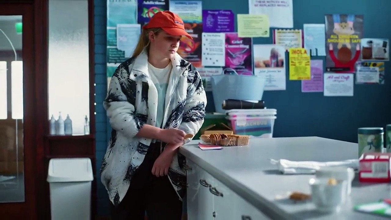 Iggy $$ Ace - Se1 - Ep06 HD Watch HD Deutsch