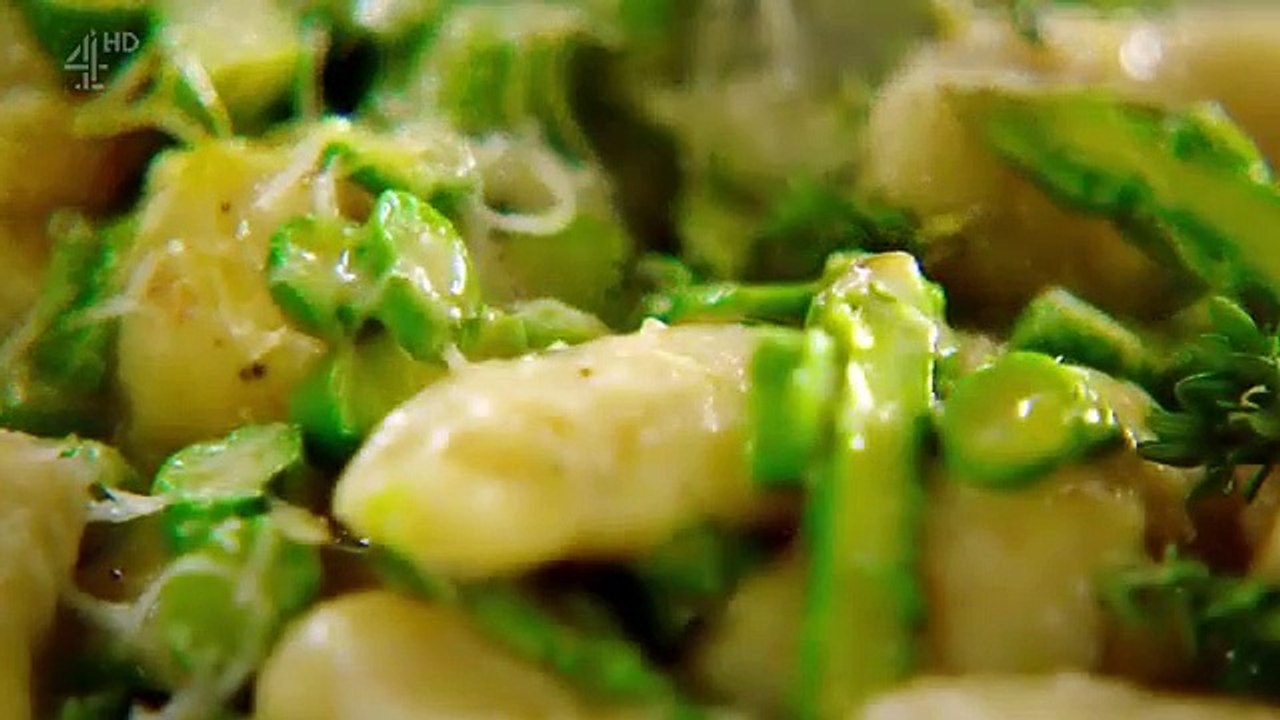 Jamie's Quick and Easy Food - Se1 - Ep06 - Pork Burger, Mango Prawns $$ Rustic Gnocchi HD Watch HD Deutsch