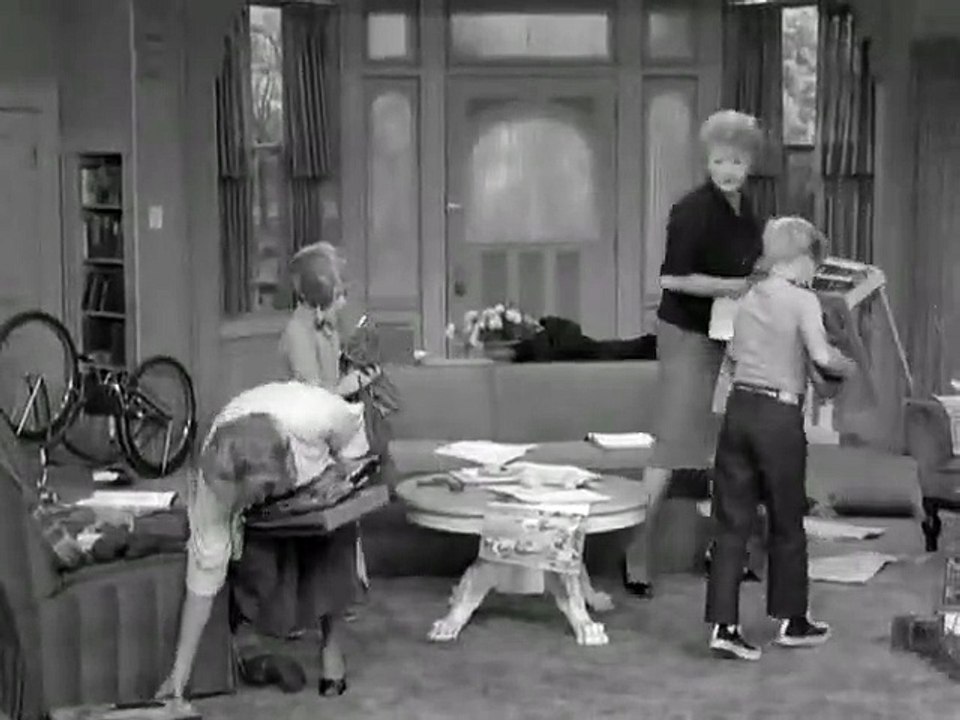 The Lucy Show - Se1 - Ep10 HD Watch HD Deutsch