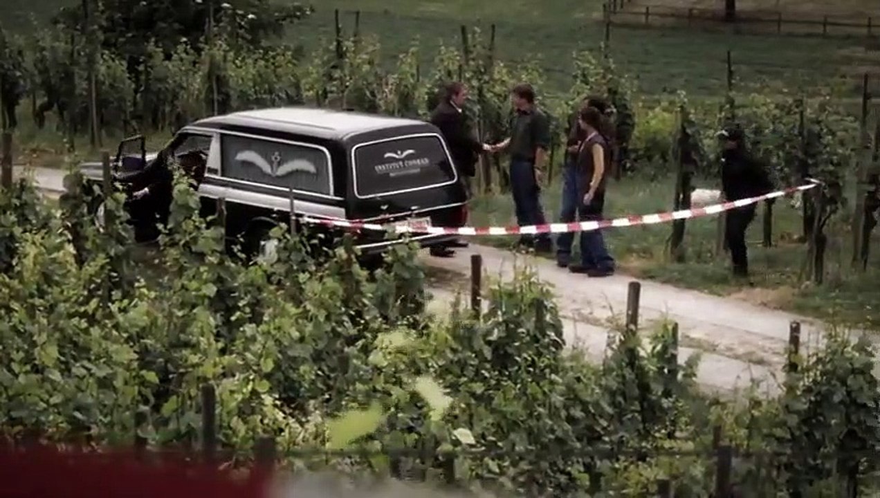 The Undertaker - Se2 - Ep02 HD Watch HD Deutsch